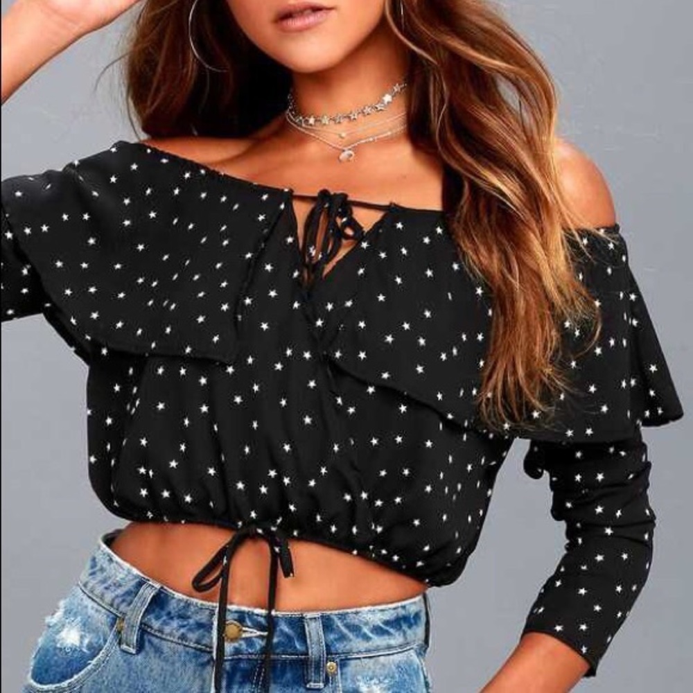 Off the shoulder star print blouse